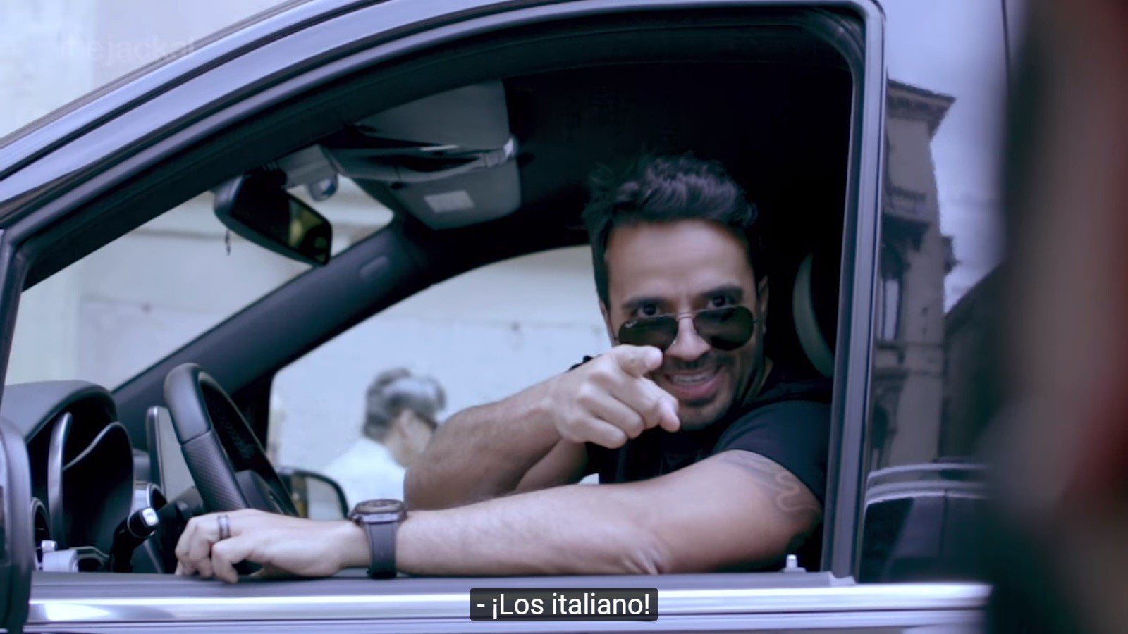 Luis Fonsi y los italianos