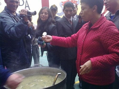 Martha Moyano prueba paila