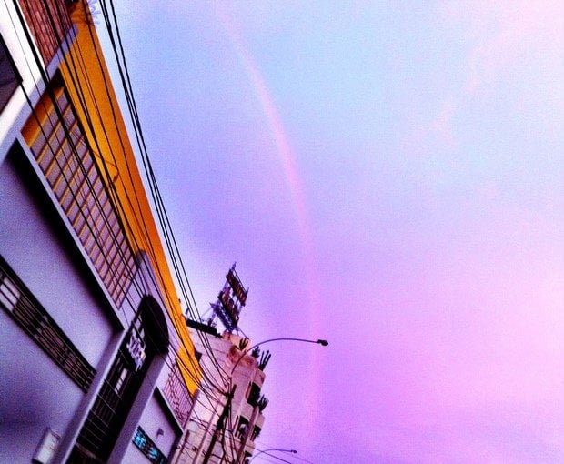 Arco Iris en Lima, imagen @antoniomanco