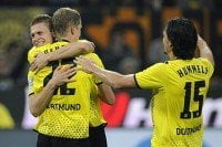 Borussia Dortmund celebra el triunfo por 3-1 ante el Hannover 96