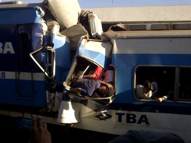 Tragedia en estacion ferroviaria de Once Argentina