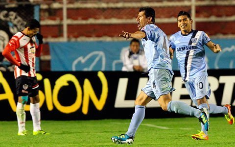 Bolívar dejó casi sin chances al Junior en la Copa Libertadores