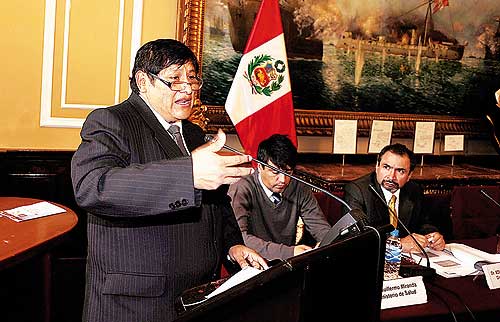 Congresista Juan Pari