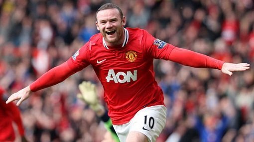 Wayne Rooney llevó al liderato al Manchester United