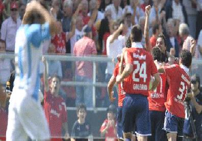 Independiente celebró ante su clásico rival Racing