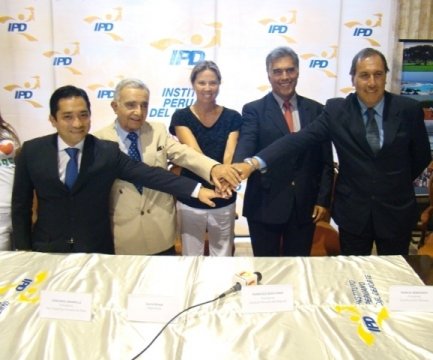 Federación de Tenis e IPD presentaron el Circuito de Tenis Profesional