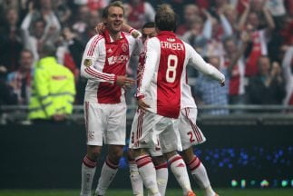 Ajax de Ámsterdan consiguió una racha impresionante de 14 triunfos consecutivos en la Eredivisie