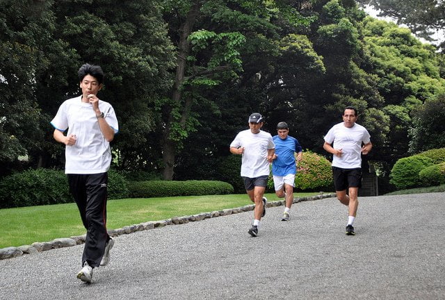 Ollanta Humala trota por los alrededores de Palacio de Akasaka en Japón