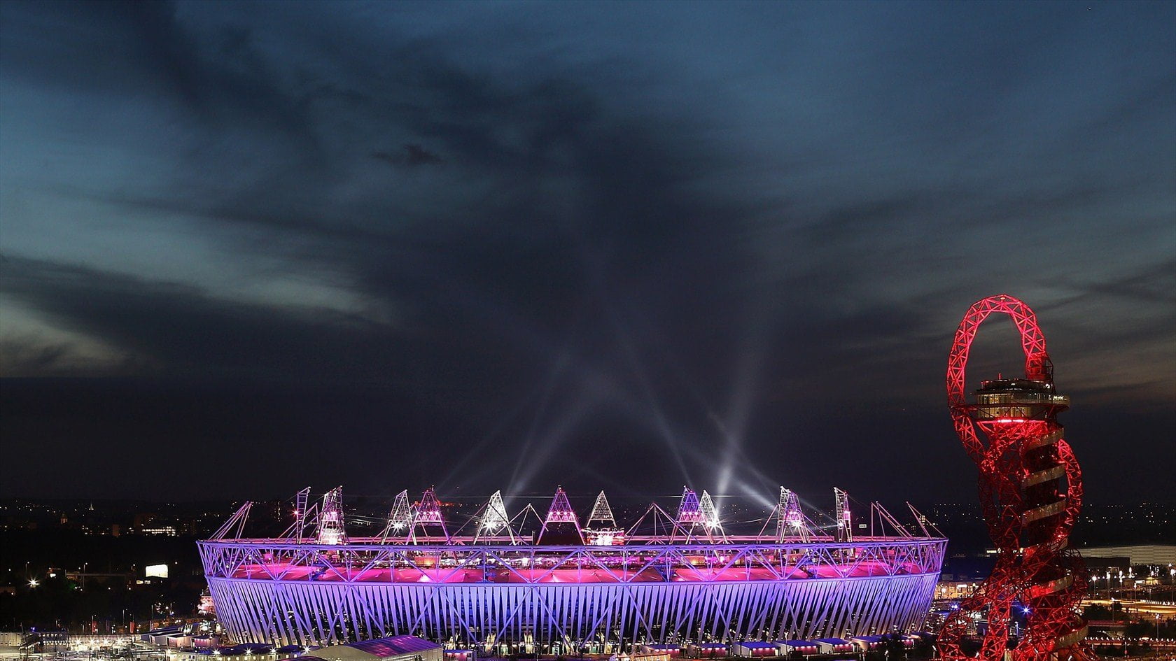 Las luces y la música para el final  / London2012.com