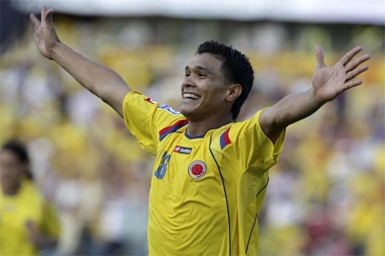 Teófilo Gutierrez fue figura al marcar dos goles con su selección. Colombia goleó 4-0 a Uruguay