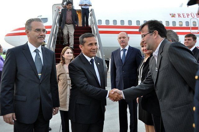 Papelón: Ollanta Humala niega compra de avión presidencial y aclara a ministros