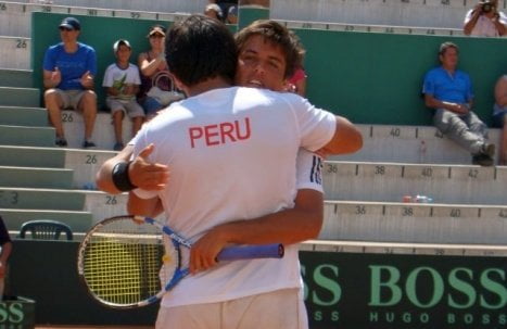 Perú aún mantiene opciones de mantener la categoría al ganar el dobles