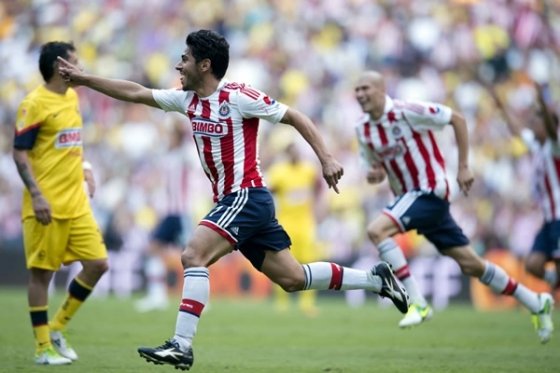 Guadalajara se impuso 3-1 al América en el clásico del fútbol mexicano