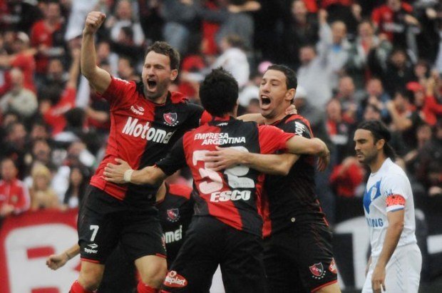 Newell’s Old Boys tomó la punta y sigue invicto. En 10 fechas ha ganado 6 encuentros y ha empatado en cuatro ocasiones