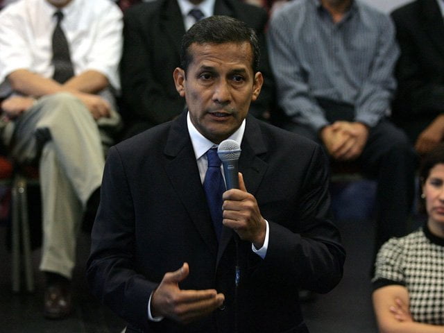 Humala recuerda "hiperinflación" del Apra e insiste con la Gran Transformación