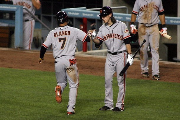 El venezolano Blanco aportó con un jonrón e impulsada para que San Francisco empate la serie ante Cincinnatti. Mañana jugarán el quinto encuentro