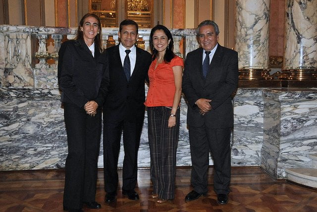 La entrenadora del equipo de menores fue recibida en Palacio de Gobierno