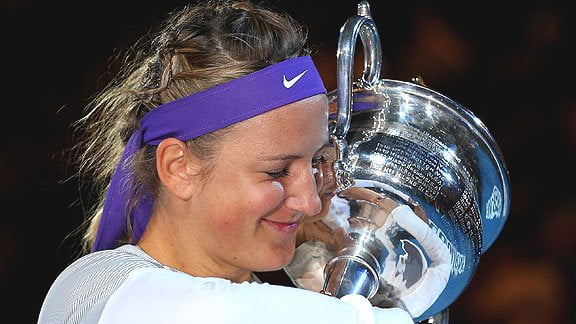 La bielorrusa Azarenka logró permanecer en la supremacía del ranking femenino de tenis al ganar el torneo de Melbourne