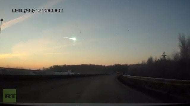 Meteoritos caen sobre Rusia (Imagen cortesía de RT)