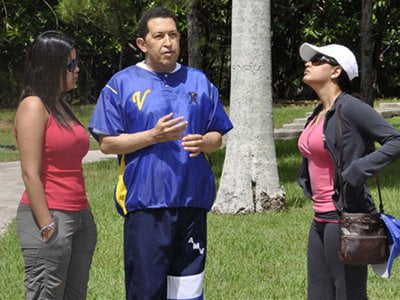 Hugo Chávez y sus hijas