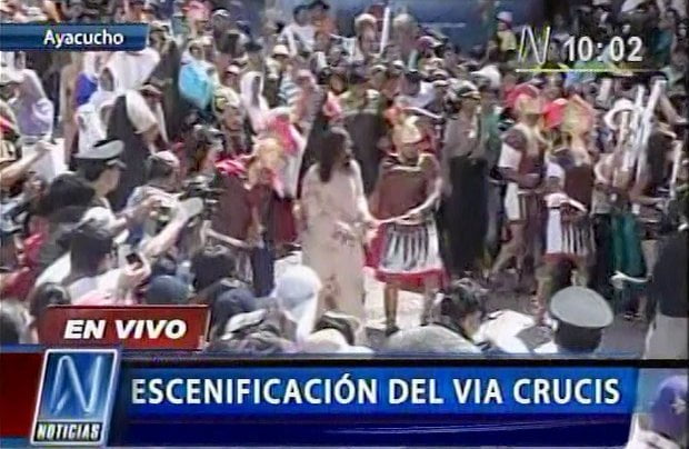 Miles de fieles participan en vía crucis en Ayacucho (Canal N)