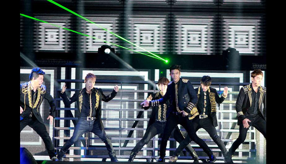 Super Junior hizo delirar a miles de fans en Lima