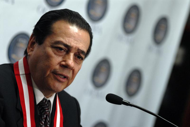 Presidente del PJ pide a ministro Urresti seguridad para jueces amenazados
