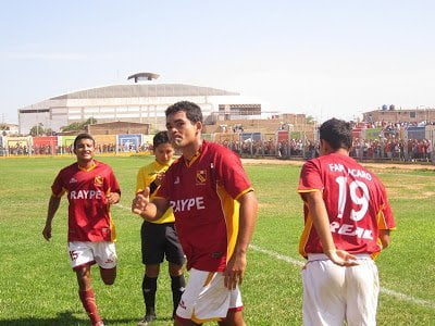 Atlético Torino sorprende al liderar el campeonato de segunda división.