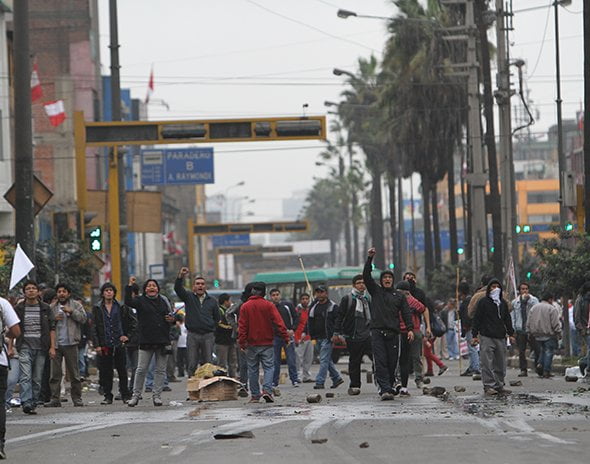 Detuvieron a 15 personas tras movilización #27J #TomaLaCalle