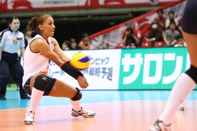 Vanessa Palacios (en la foto) capitaneará a la selección peruana de vóley.