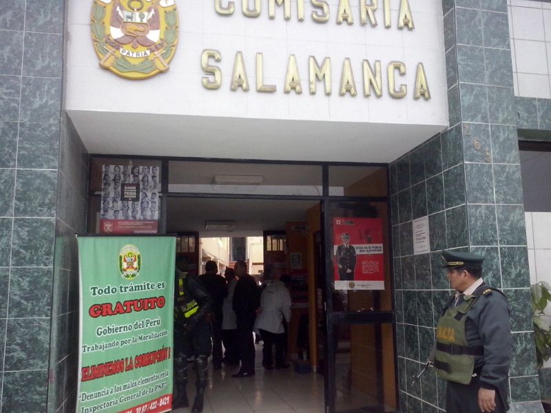 Hombre murió tras recibir disparo en comisaría de Salamanca