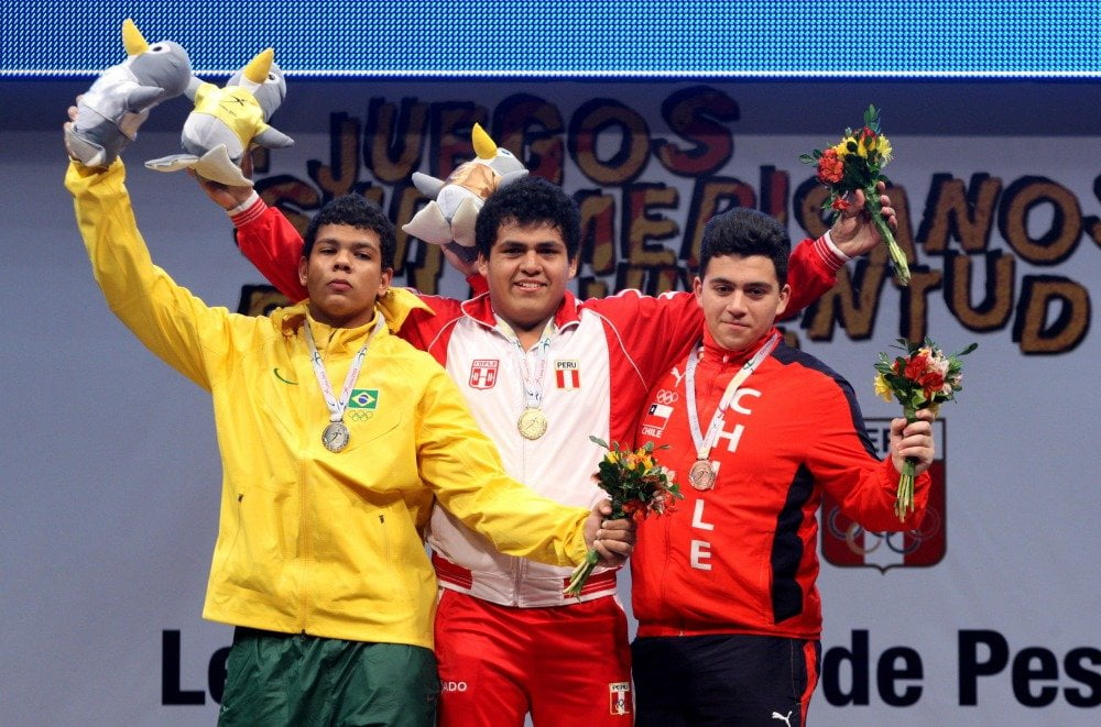 Hugo Saldarriaga cumplió una gran performance en el levantamiento de pesas.