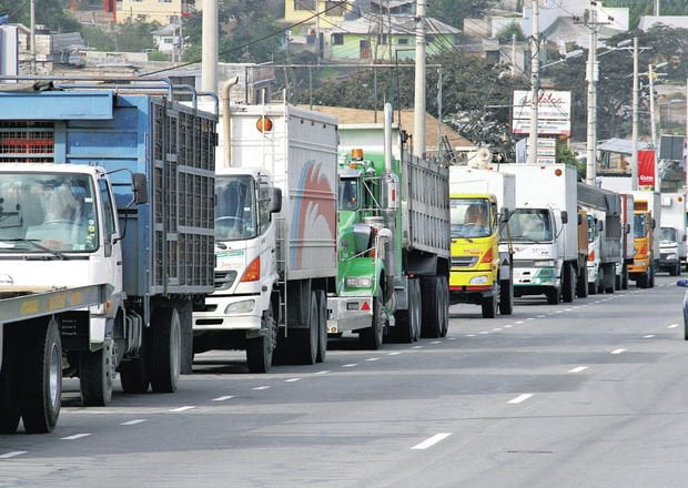 Muchos productos de exportación no pueden perfilarse debido a la inadecuada infraestructura vial.