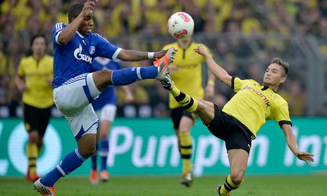 Jefferson Farfán estará ausente en el partido que su equipo jugará ante Borussia Dortmund.