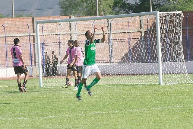 El club Los Caimanes de Puerto Eten ganó en el Callao y tomó la punta del torneo de ascenso.