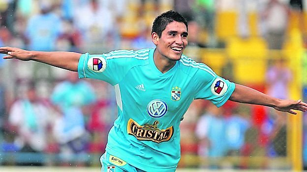 Irven Avila anotó el primer gol de Sporting Cristal ante Unión Comercio.