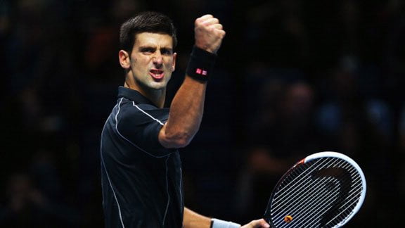 Djokovic capitalizó errores de Wawrinka para llegar nuevamente a la final del Torneo de Maestros.