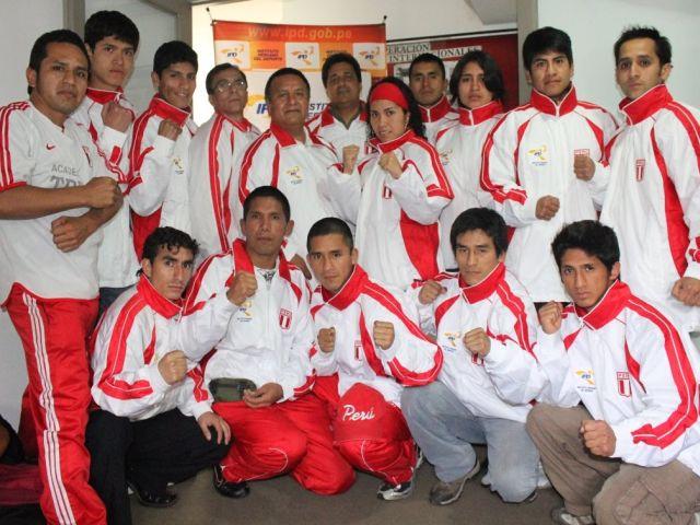 El equipo peruano de Wushu arrasó en la competencia.