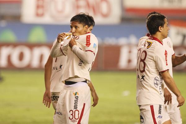 Universitario “esperará en balcón” su rival para disputar la final del campeonato peruano de fútbol.