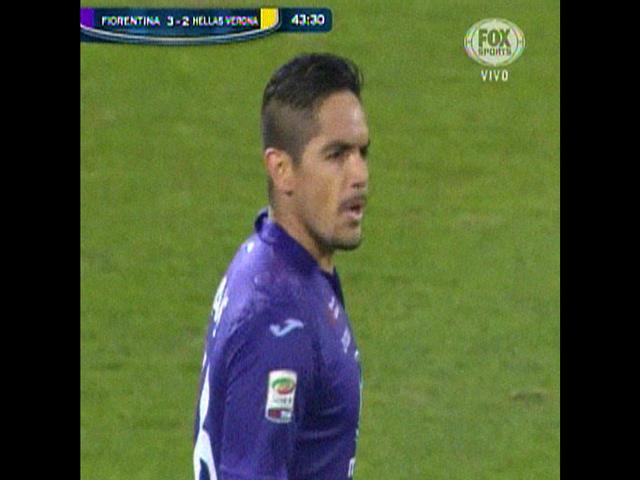 ¿Para Tilsa o Blanca? ‘Loco’ Vargas anota gol para el Fiorentina