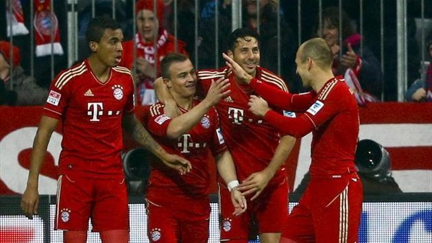 En el último partido entre Bayern Munich y Hamburgo, los bávaros golearon por 9-2 con cuatro goles de Claudio Pizarro.