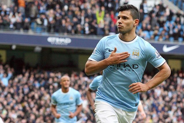 Sergio Agüero abrió el camino del triunfo del Manchester City sobre el Arsenal.