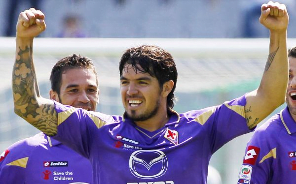 [VIDEO] 'Loco' Vargas anota otro golazo con el Fiorentina y Tilsa llora