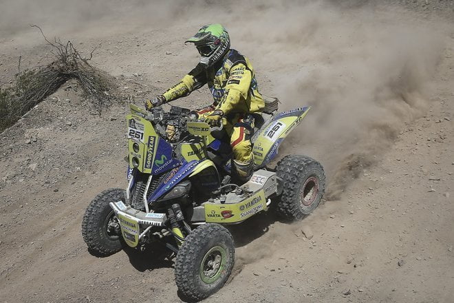 El chileno Ignacio Casale se mantiene sólido en la punta de quads (cuatriciclos).