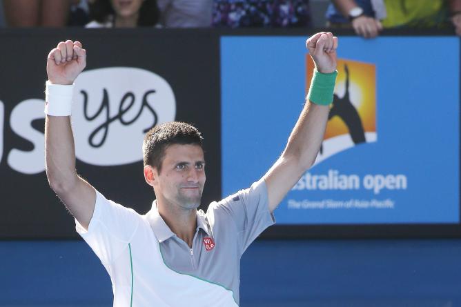 Novak Djokovic mostró un nivel superlativo ante el italiano  Fognini y clasificó a los cuartos de final de Melbourne.