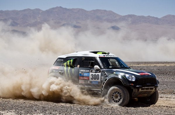Stéphane Peterhansel pude consagrarse mañana campeón por decimosegunda vez en la historia del Rally Dakar.