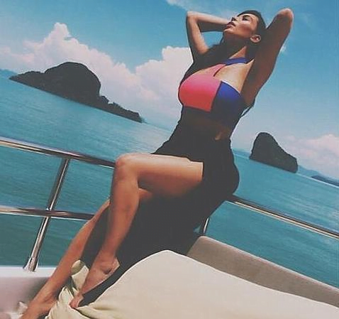 [VIDEO] Kim Kardashian publica videos hot en su cuenta de Instagram