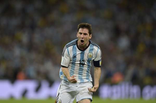 Lionel Messi apareció en el momento justo para marcar el segundo tanto argentino.