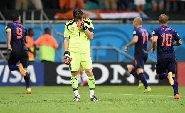 Holanda humilló a España en el inicio del mundial para ambas selecciones.