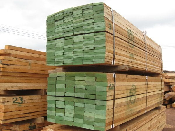 Casi la mitad de exportaciones de madera peruana en el primer cuatrimestre se direccionaron hacia China.